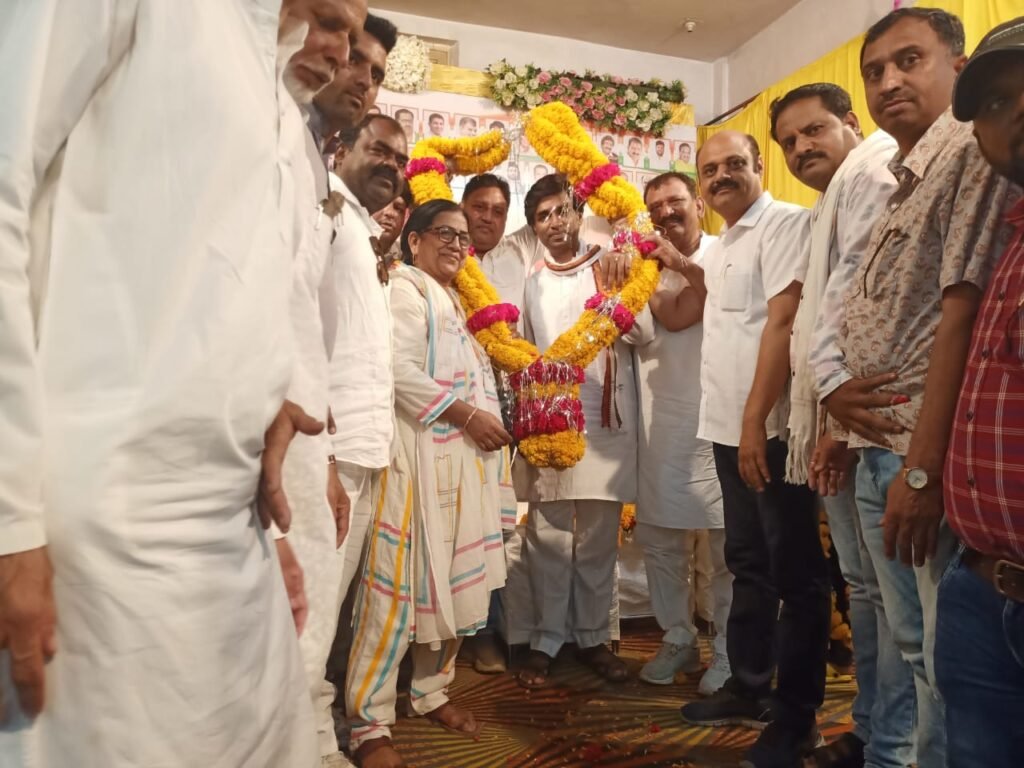 हमारी लड़ाई डाकू राज के खिलाफ है- विधायक डॉ. विक्रांत भूरिया  3 IMG 20240505 WA0011